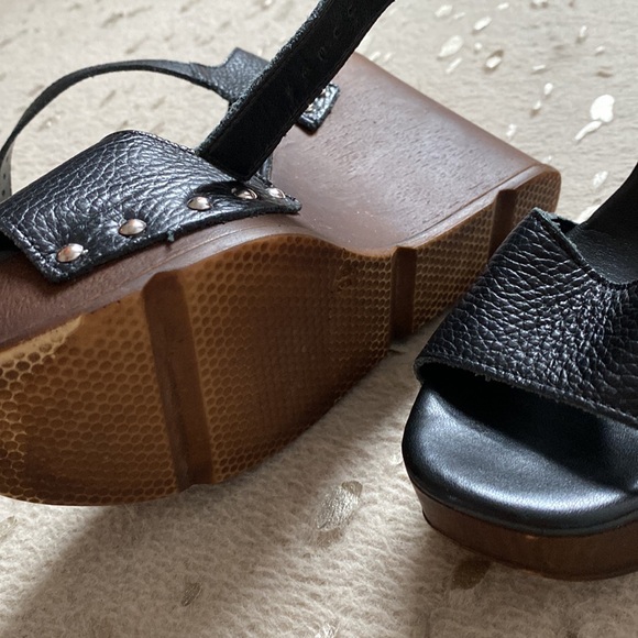 Christian Di Riccio Leather Wedges - Picture 2 of 2